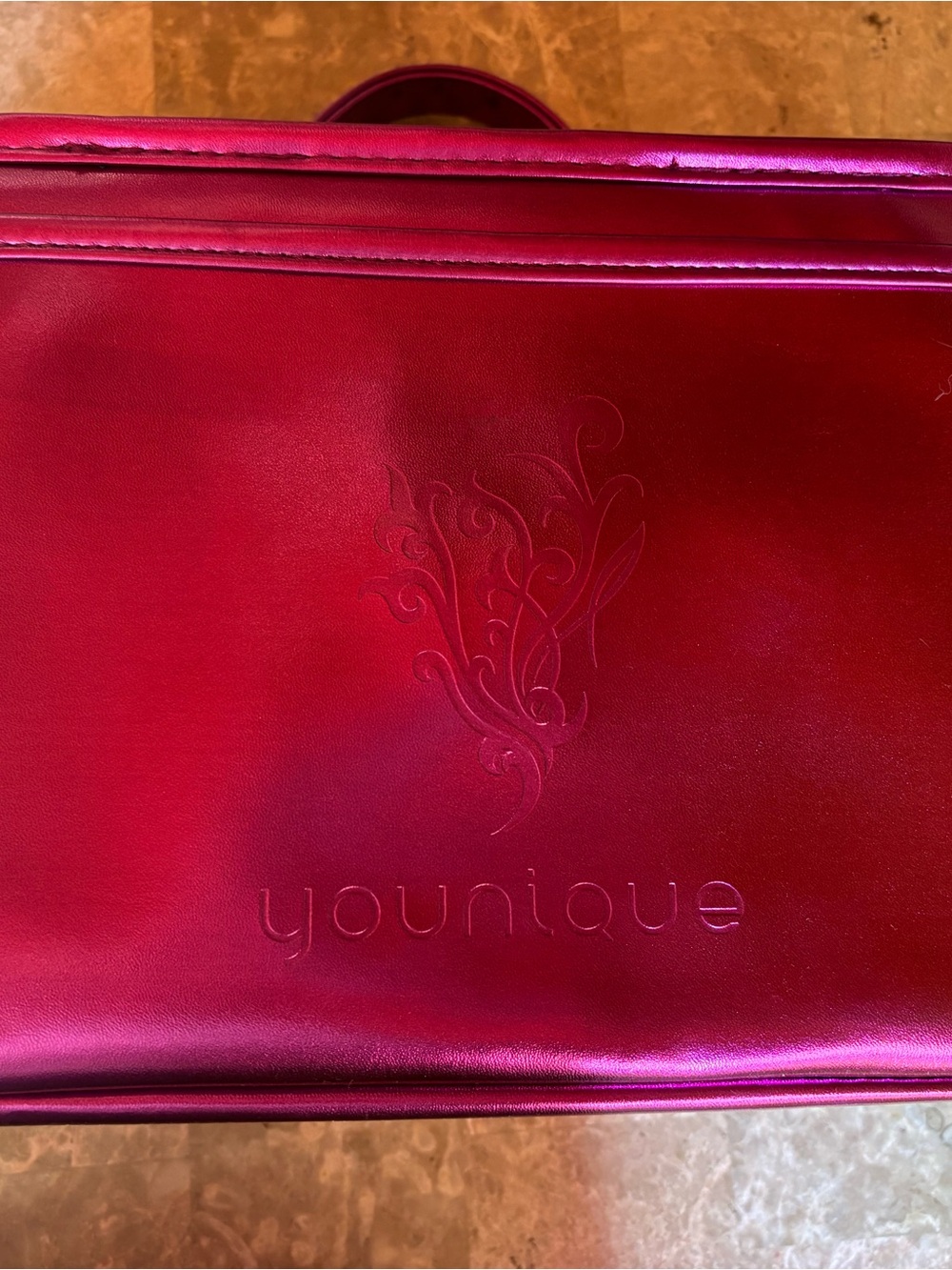 Younique Metallic Large Pink Makeup Case